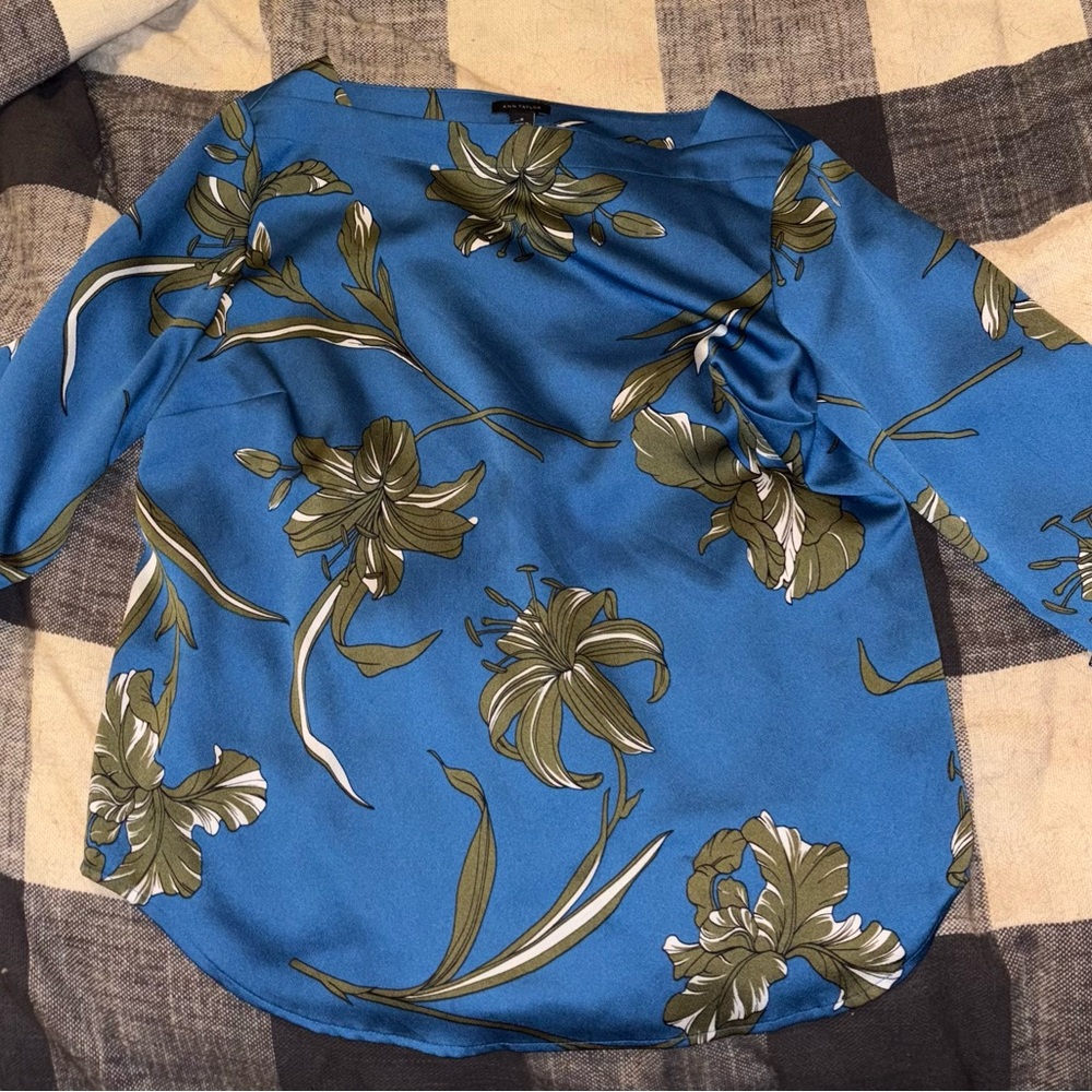 Ann Taylor Blue Floral Boatneck Blouse with Olive Accents